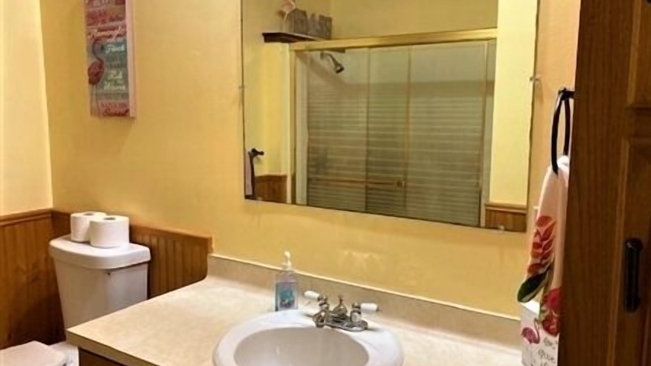 Photo of Bathroom in Port Mansfield
