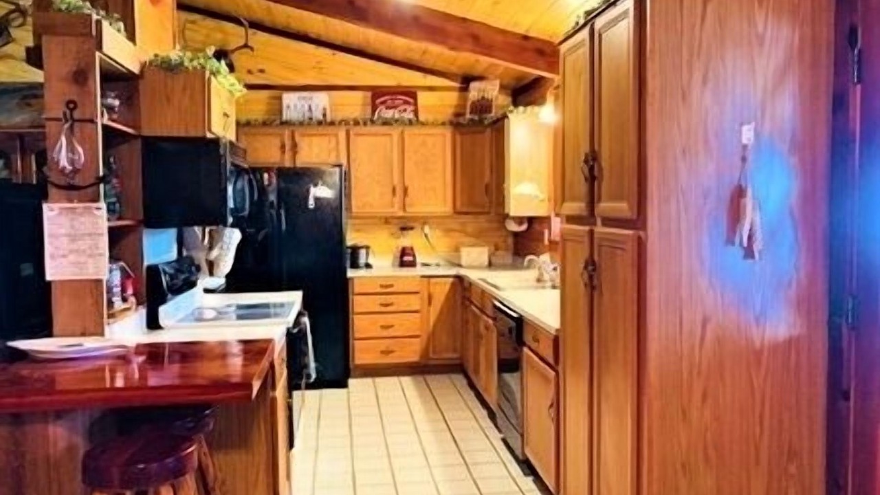Photo of Kitchen in Port Mansfield
