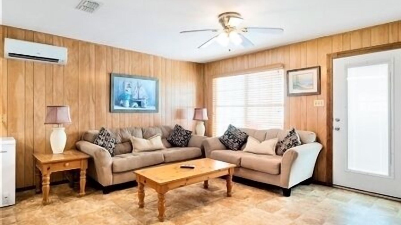 Photo of Livingroom in Port Mansfield