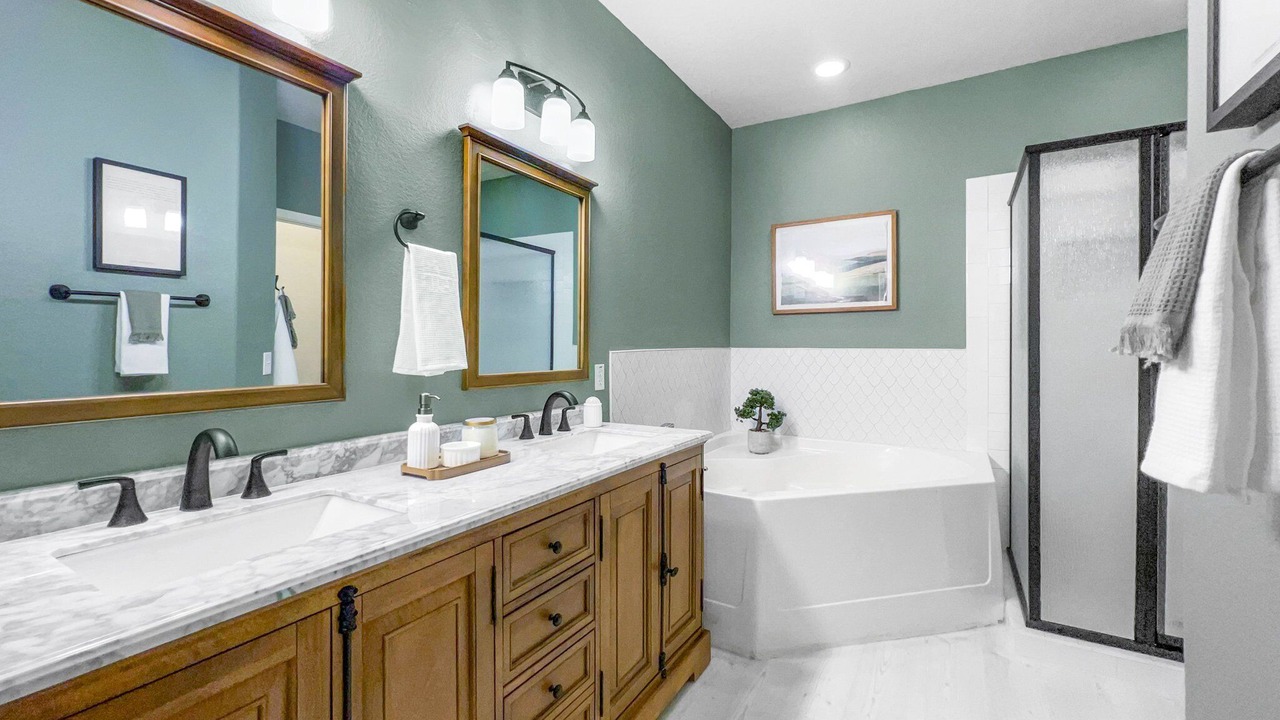 Photo of Bathroom in Litchfield Park