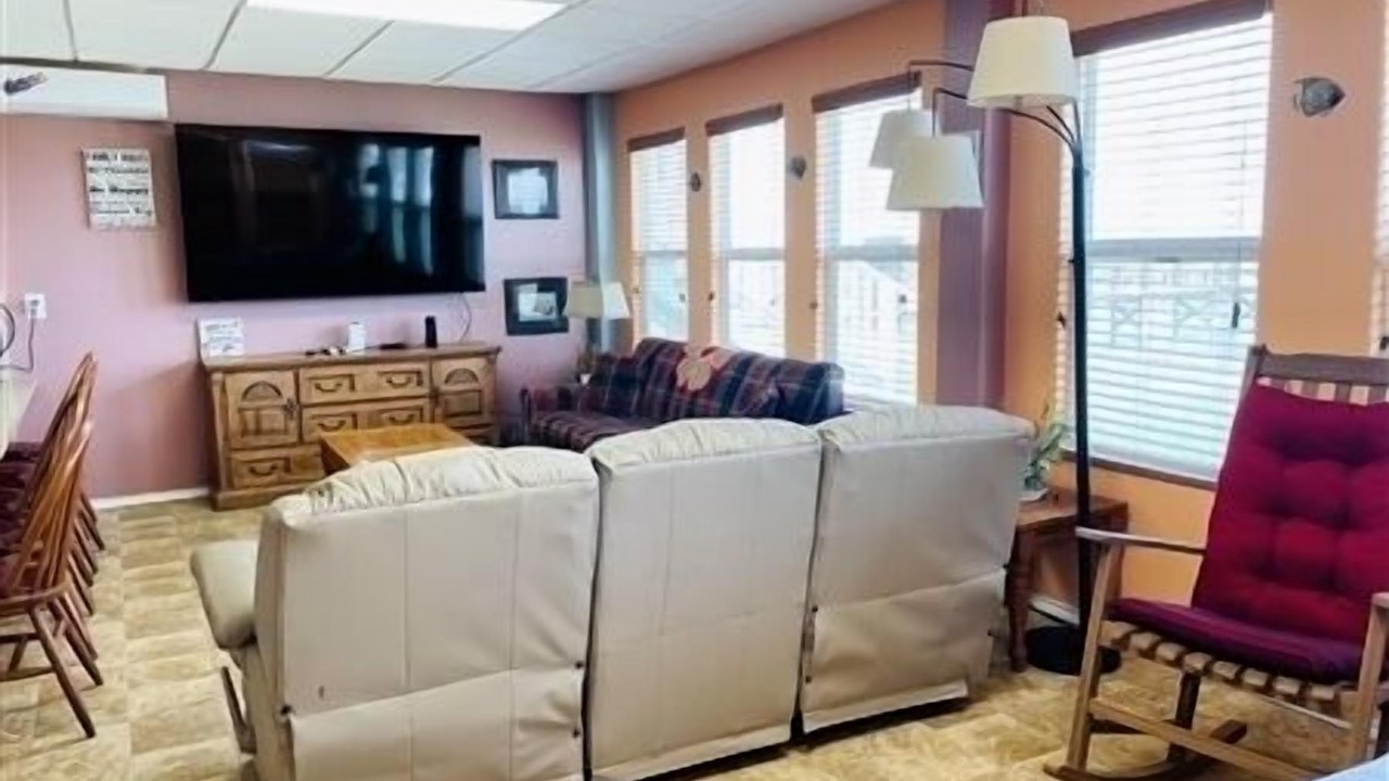 Photo of Livingroom in Port Mansfield