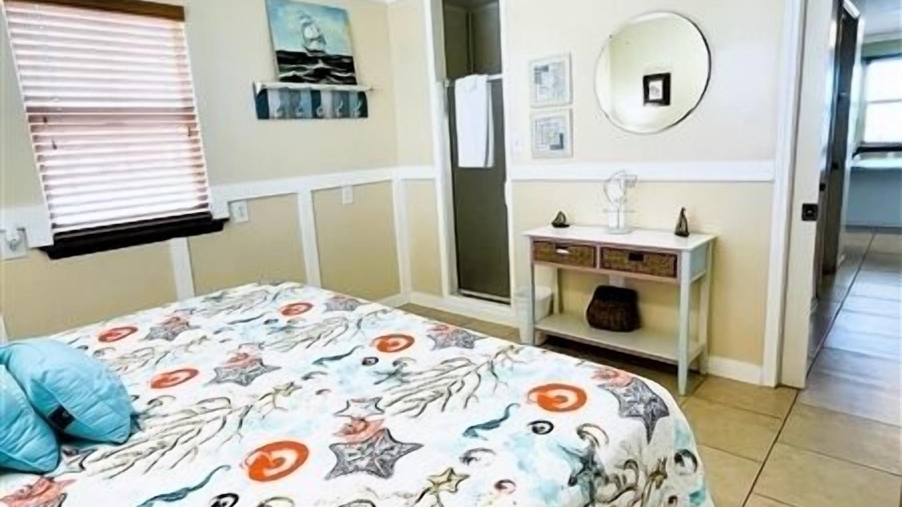 Photo of Bedroom in Port Mansfield