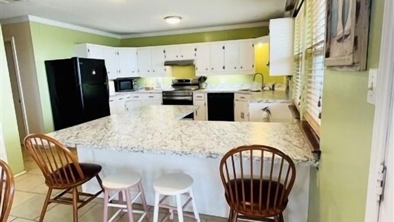 Photo of Kitchen in Port Mansfield