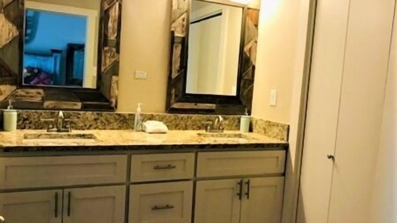 Photo of Bathroom in Port Mansfield