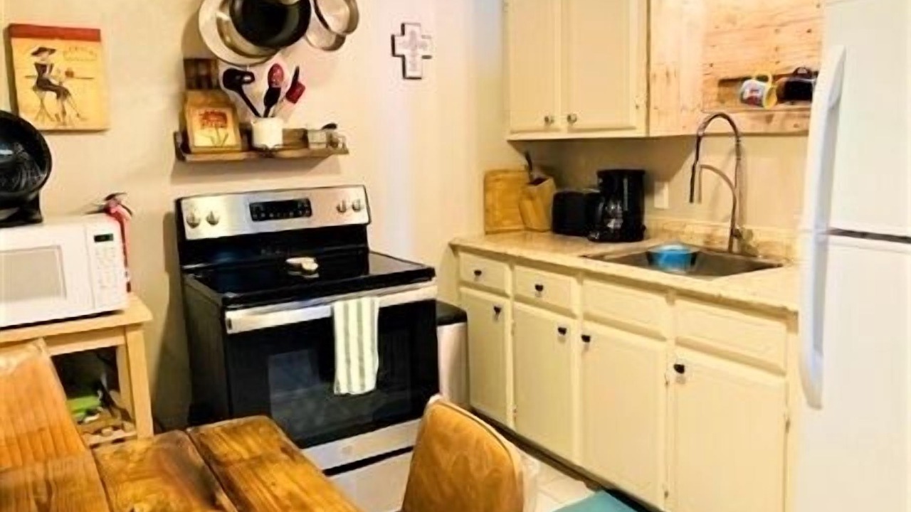 Photo of Kitchen in Port Mansfield