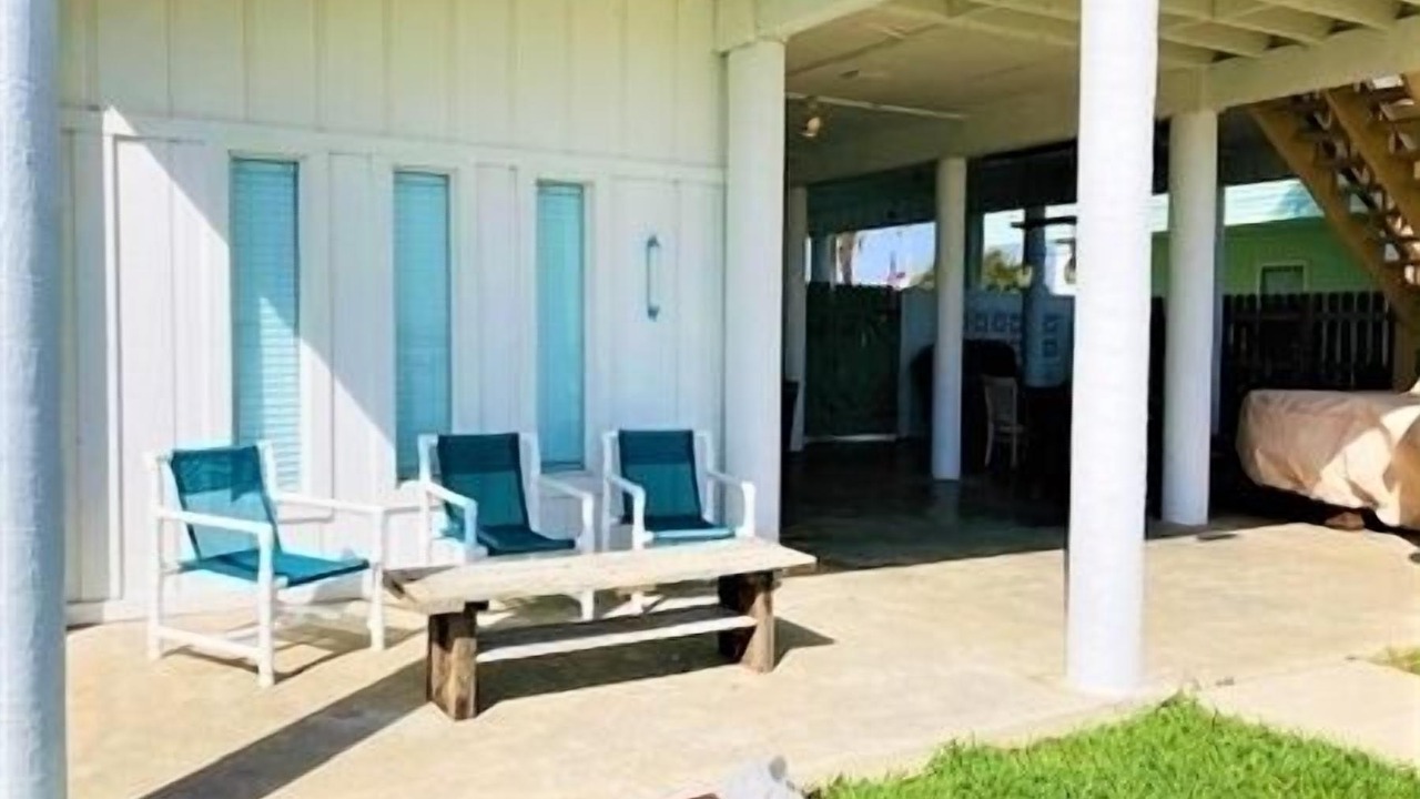 Photo of Patio Balcony in Port Mansfield