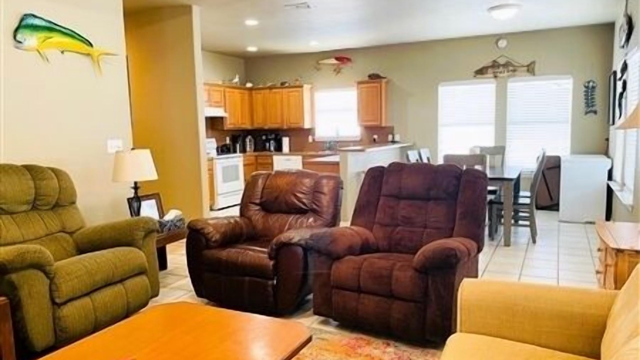 Photo of Livingroom in Port Mansfield