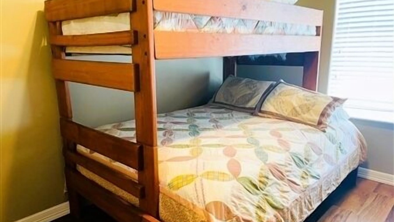 Photo of Bedroom in Port Mansfield
