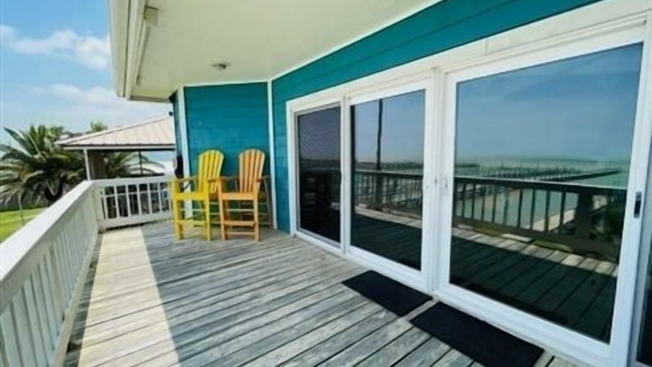 Photo of Patio Balcony in Port Mansfield