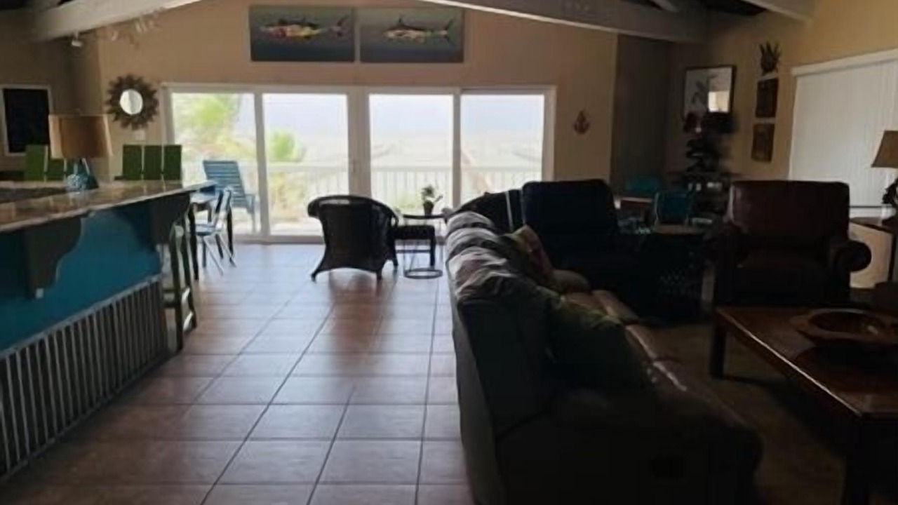 Photo of Livingroom in Port Mansfield