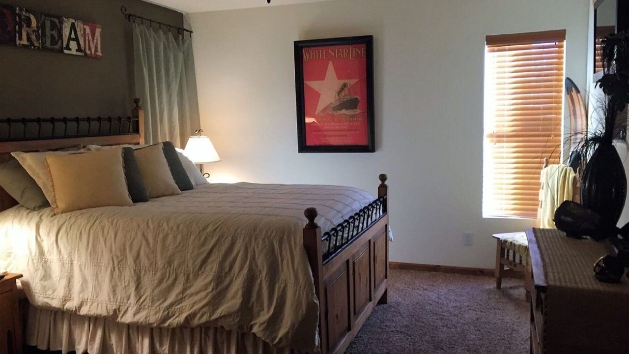 Photo of Bedroom in Lake Havasu City