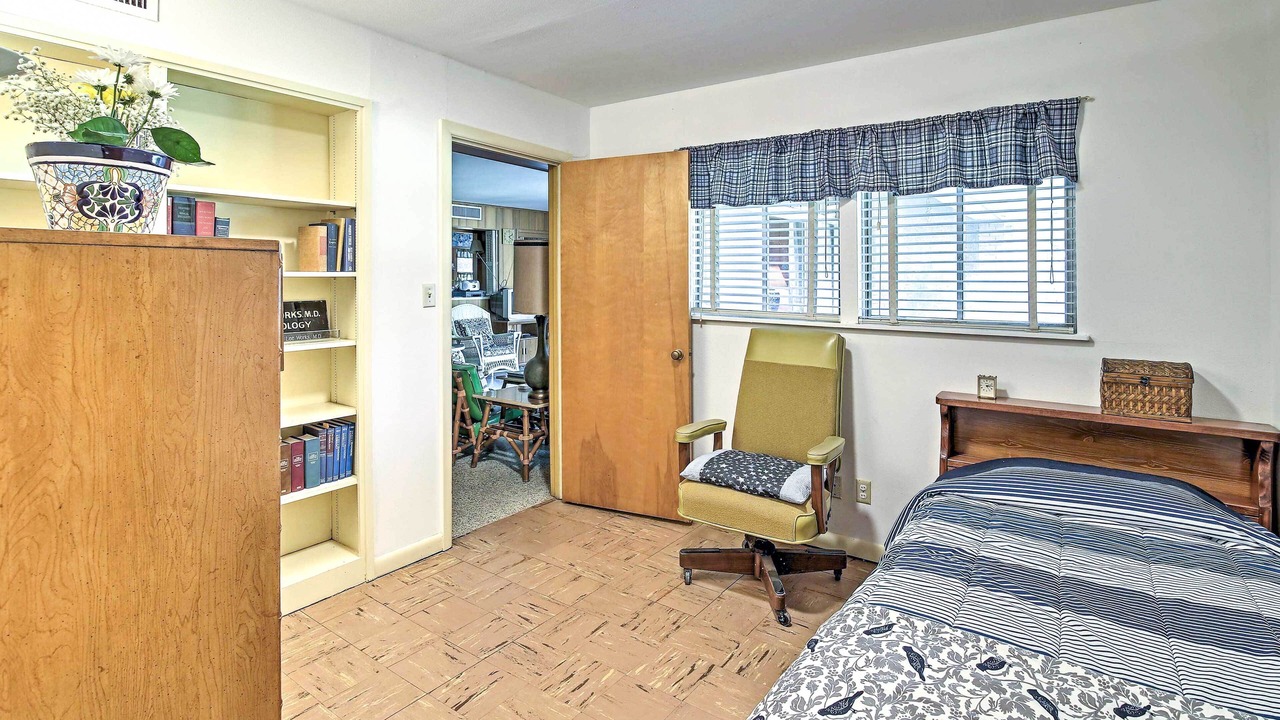 Photo of Bedroom in Brownsville