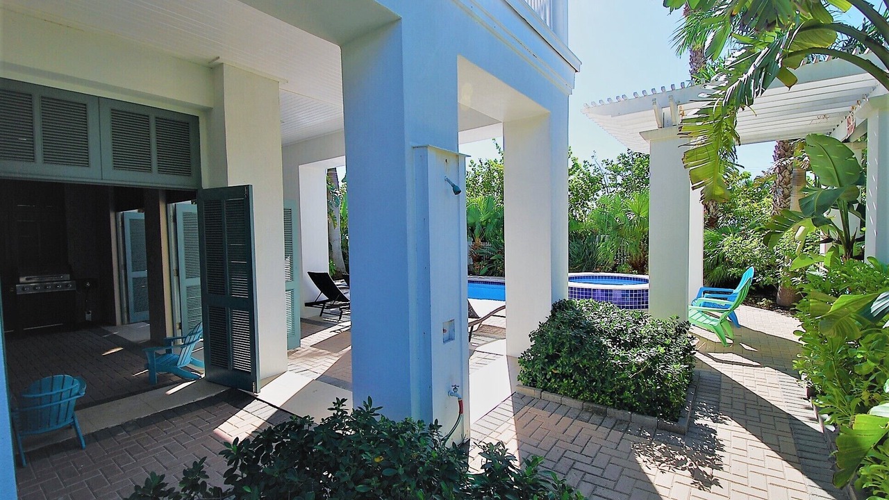 Photo of Outdoor in The Shores