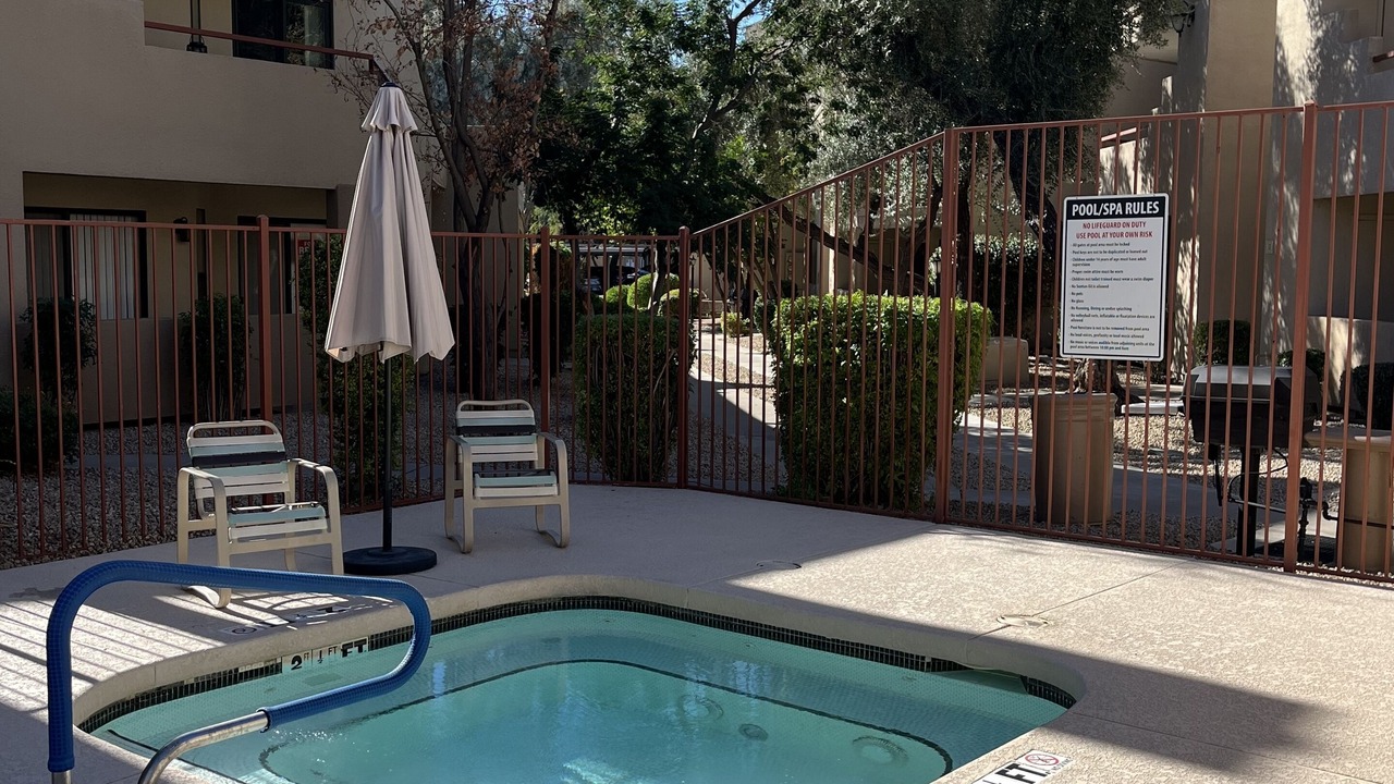 Photo of Outdoor in Paradise Valley Village