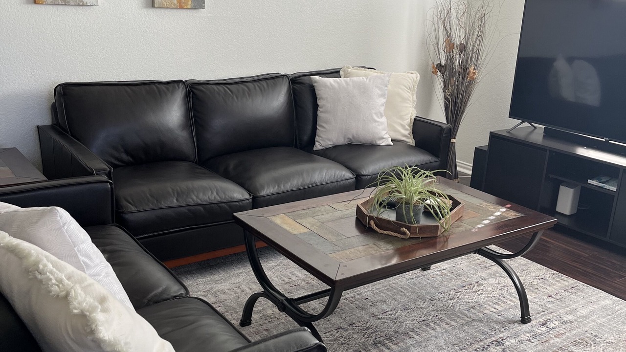 Photo of Livingroom in Paradise Valley Village