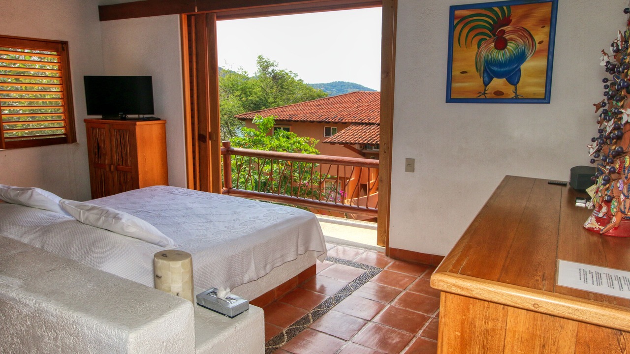 Photo of Bedroom in Zihuatanejo