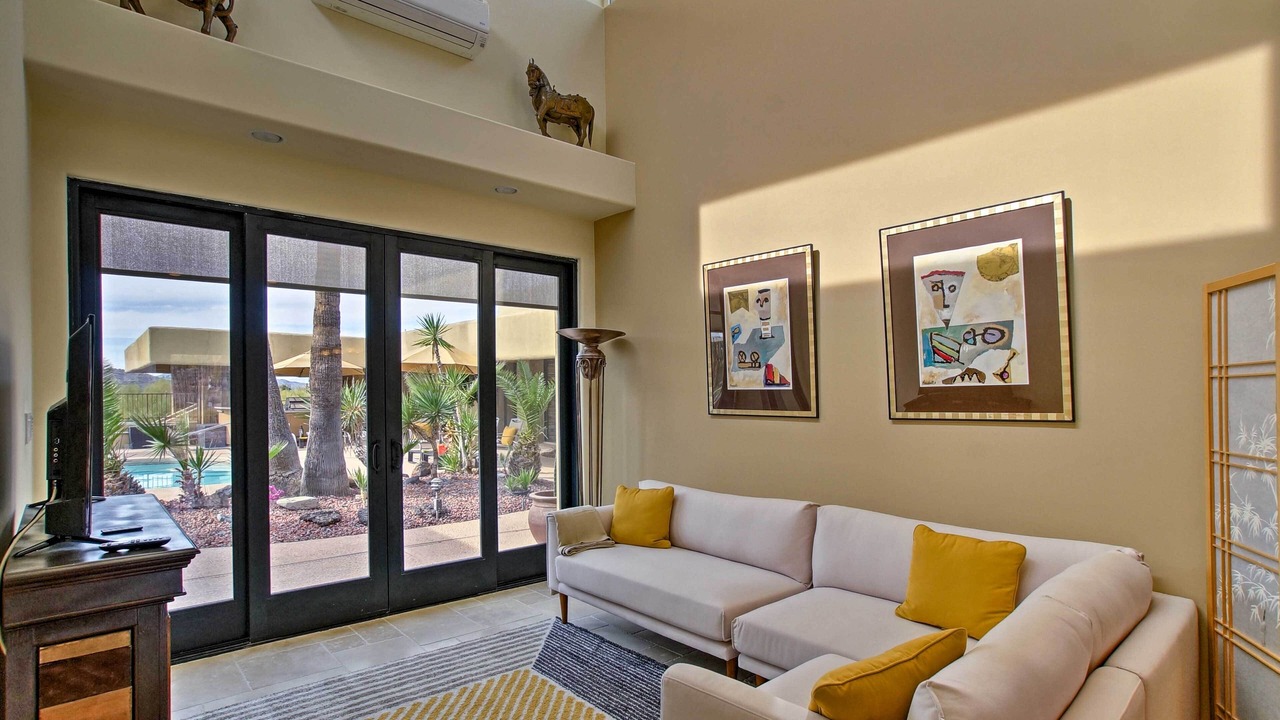 Photo of Livingroom in Carefree