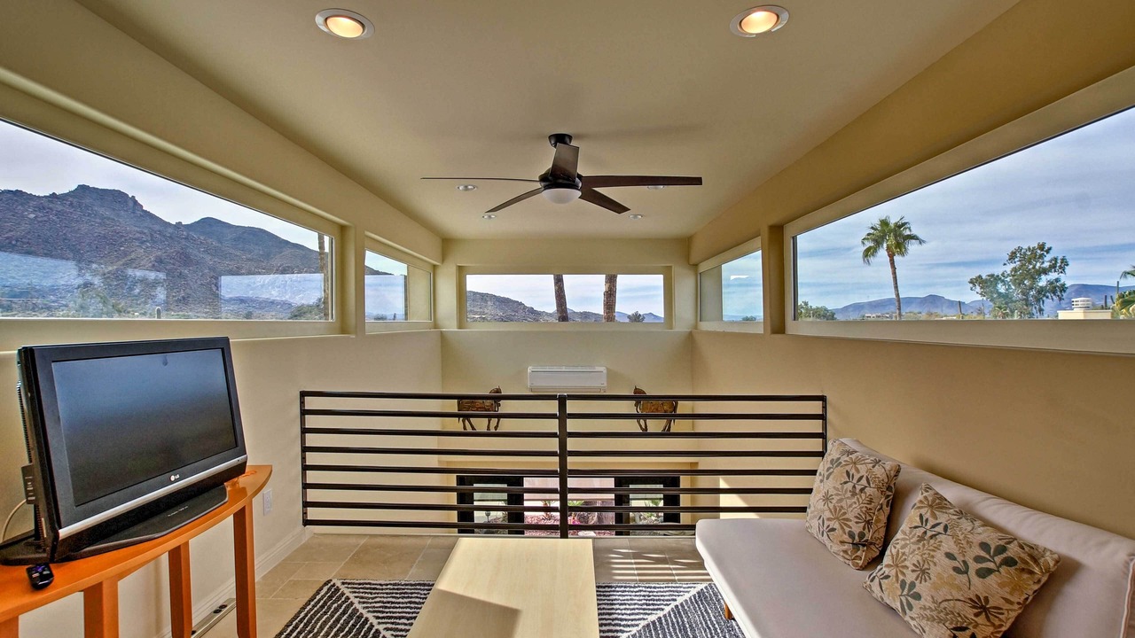 Photo of Livingroom in Carefree