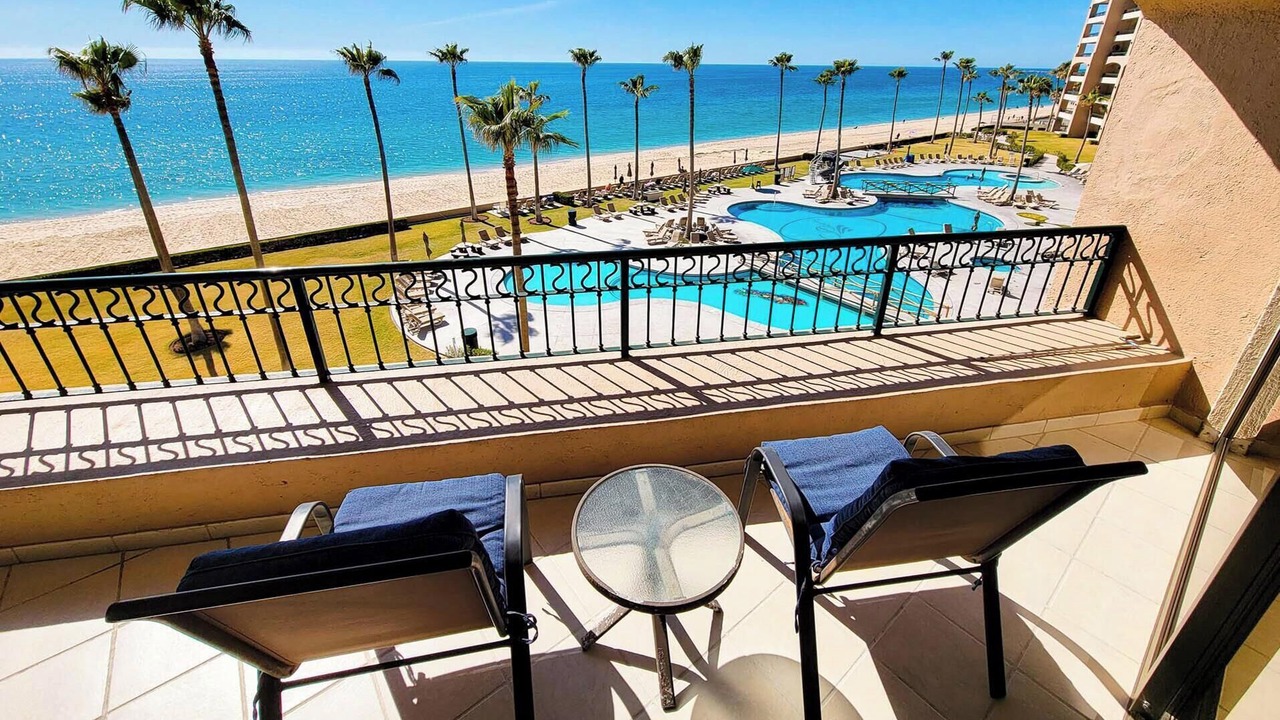 Photo of Patio Balcony in Sandy Beach