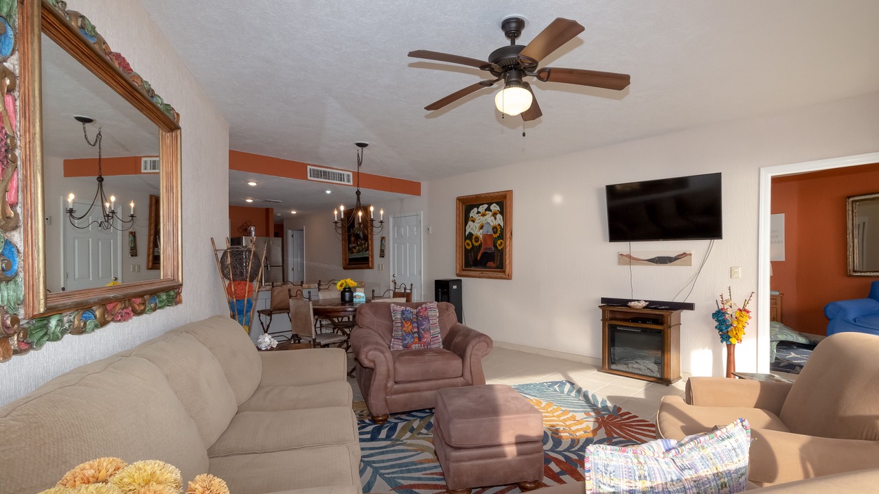 Photo of Livingroom in Sandy Beach