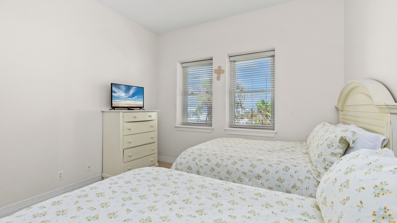 Photo of Bedroom in The Shores