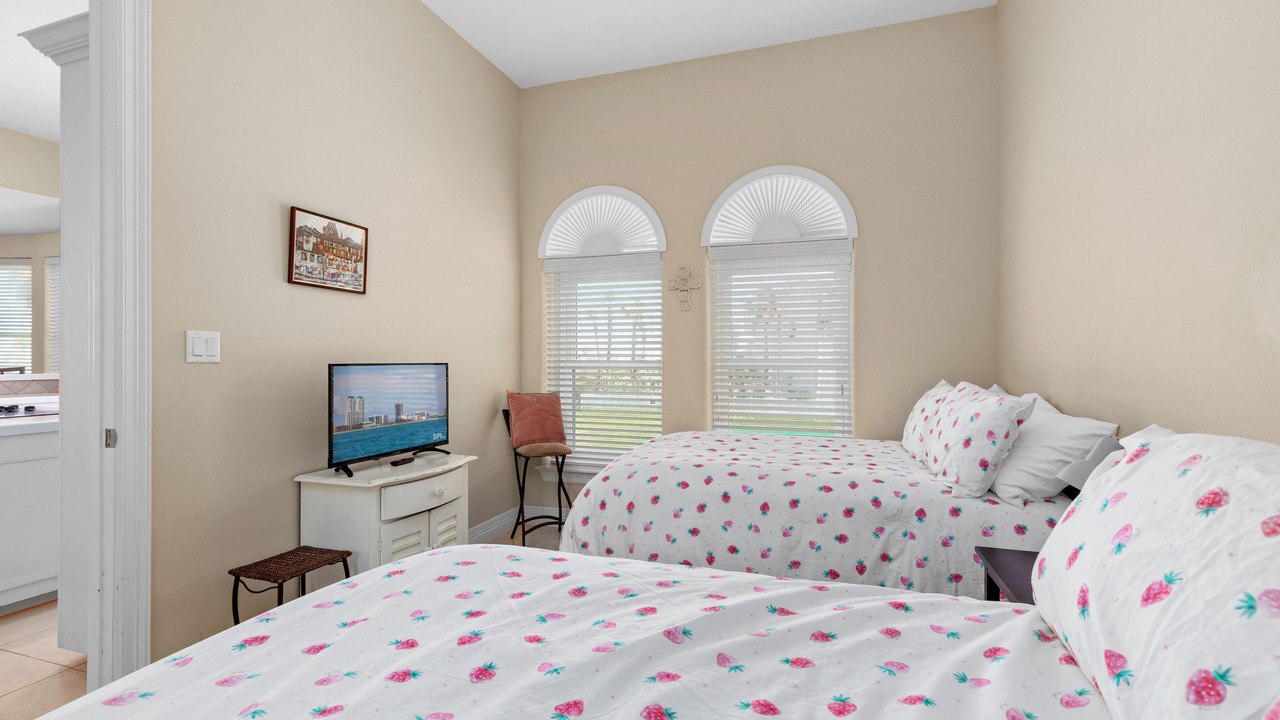 Photo of Bedroom in The Shores