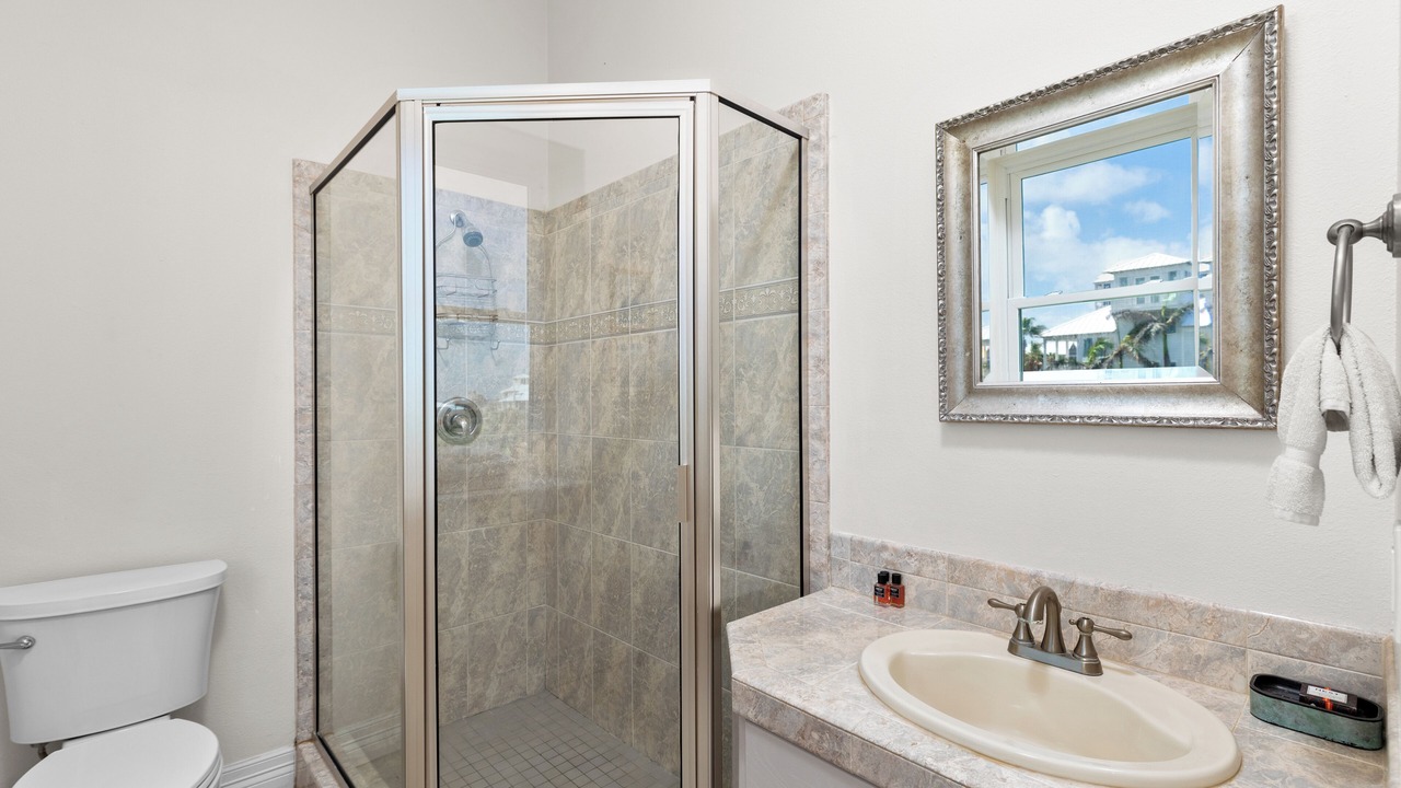 Photo of Bathroom in The Shores