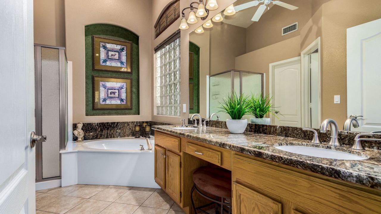 Photo of Bathroom in Hillcrest Ranch Homeowners