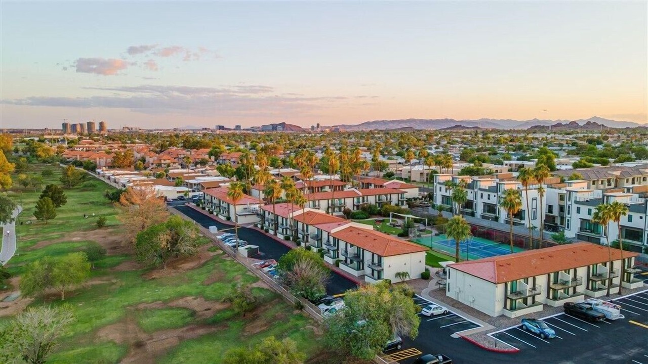 Photo of Outdoor in New Papago Parkway
