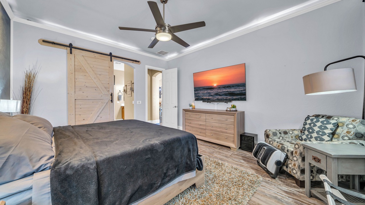 Photo of Bedroom in Laveen Village