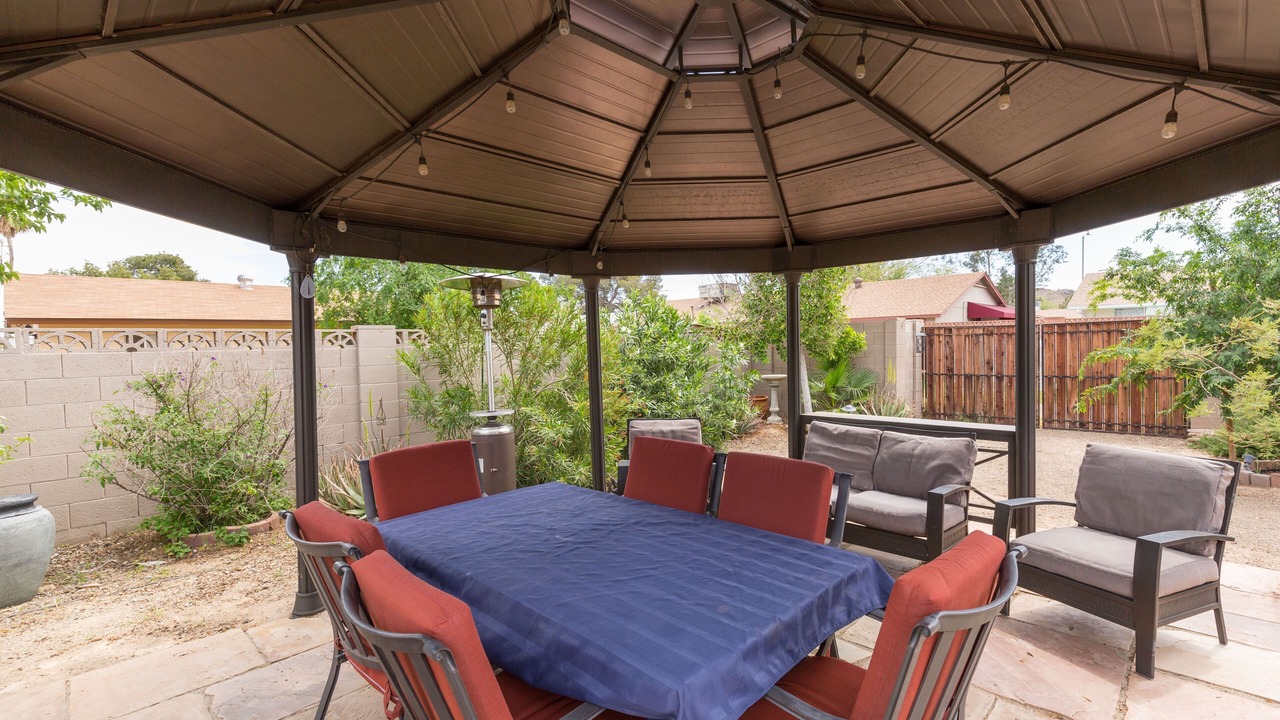 Photo of Outdoor in Paradise Valley Village