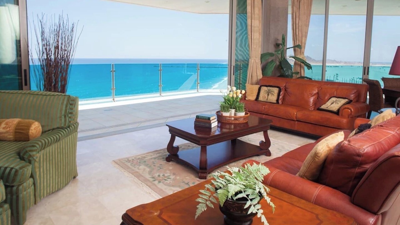 Photo of Livingroom in Sandy Beach