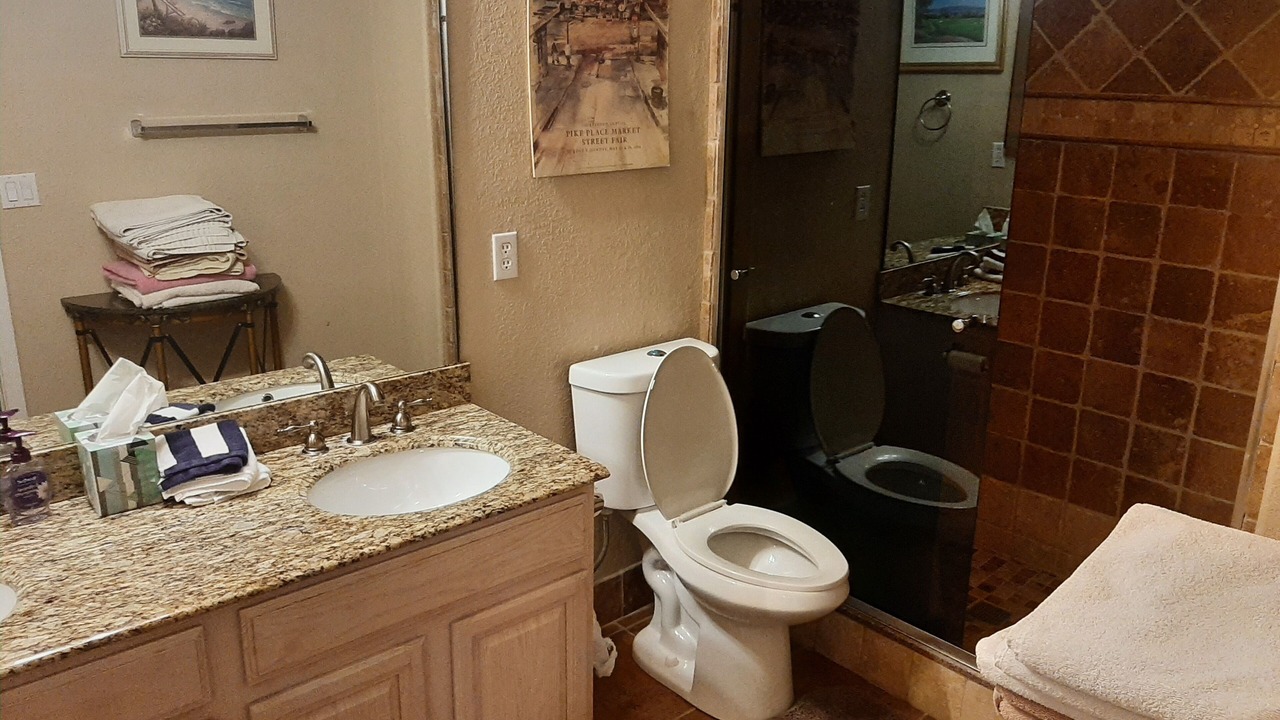 Photo of Bathroom in Glendale