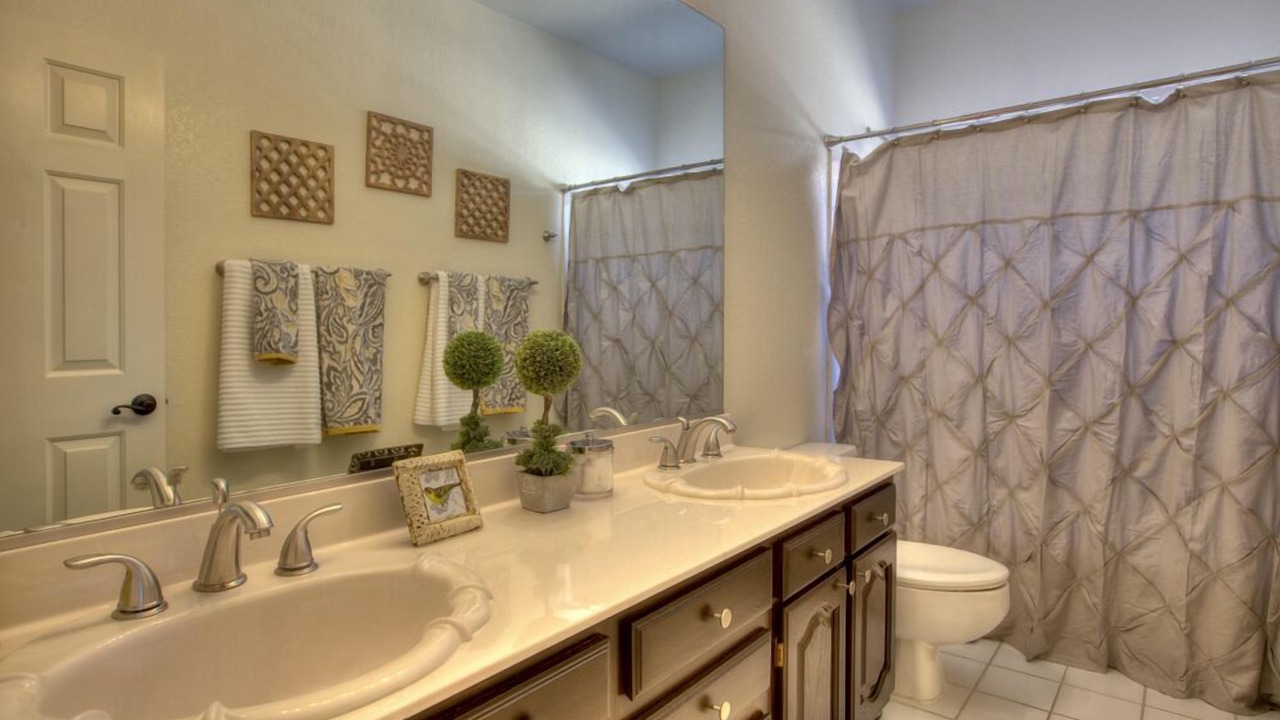 Photo of Bathroom in Foothills