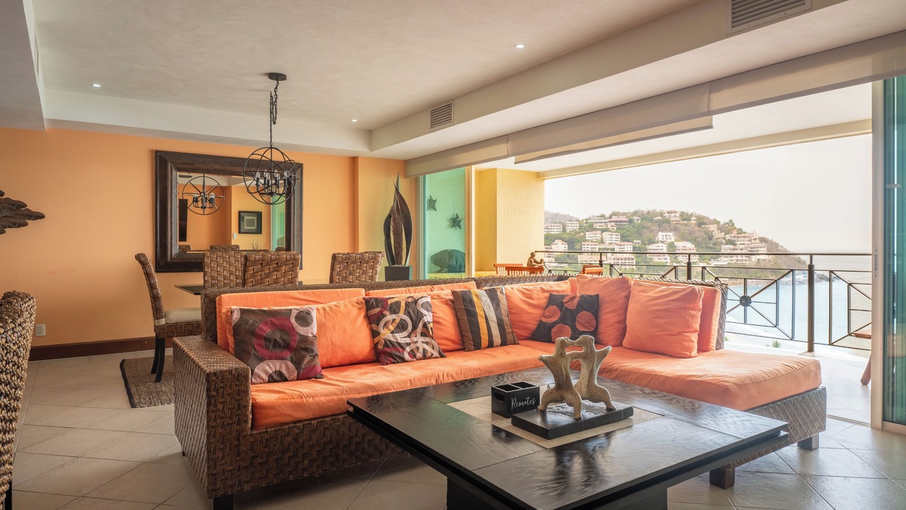Photo of Livingroom in Ixtapa