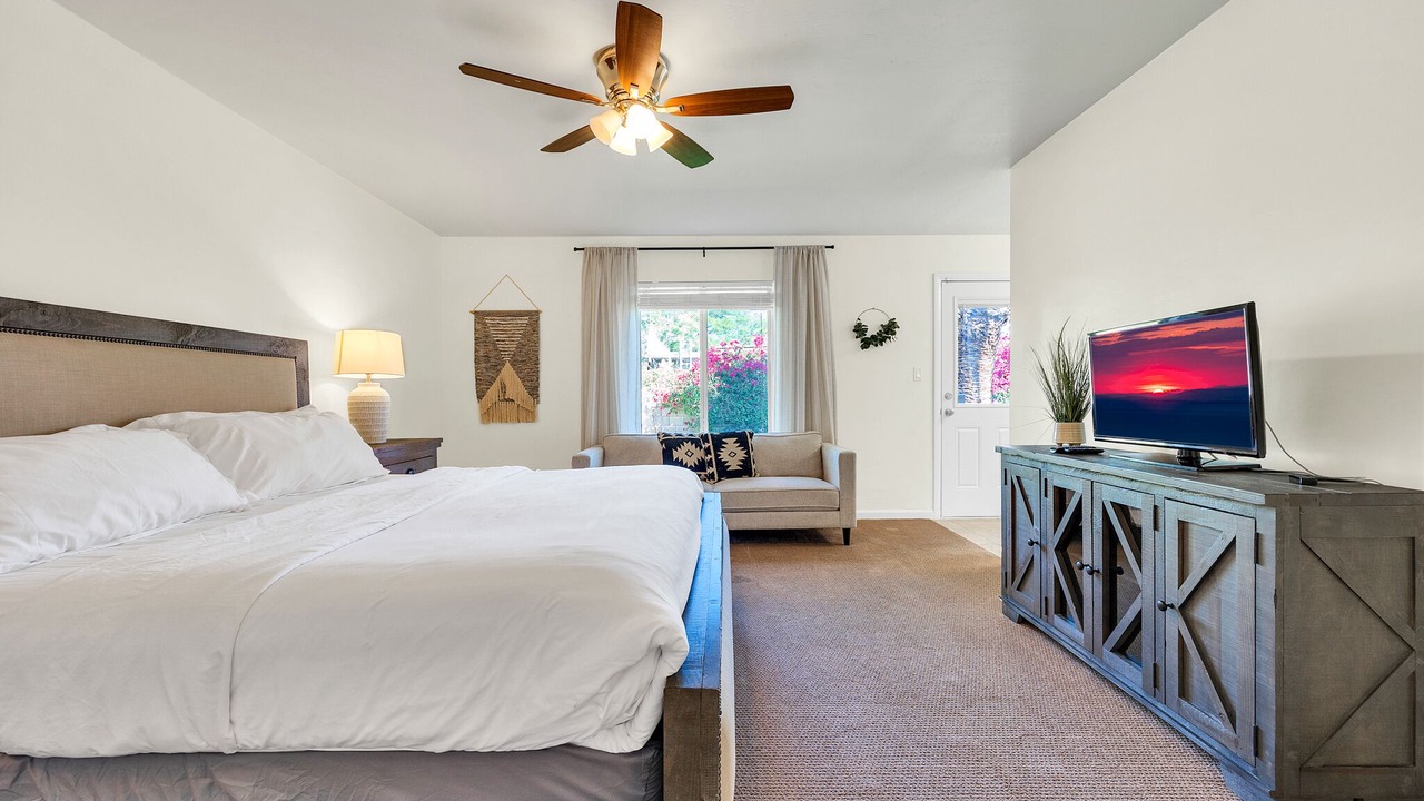 Photo of Bedroom in Raskin Estates