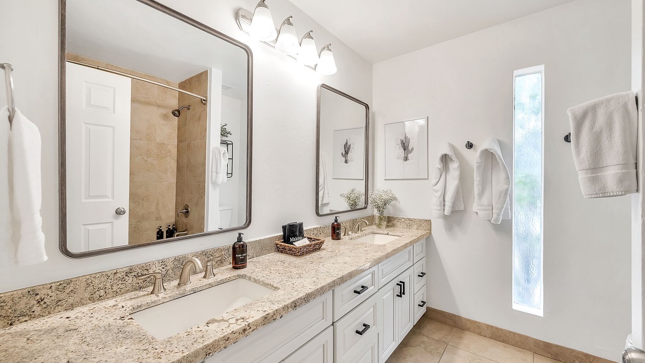 Photo of Bathroom in Raskin Estates