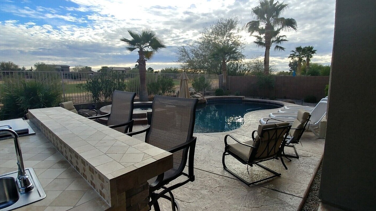 Photo of Others in Maricopa