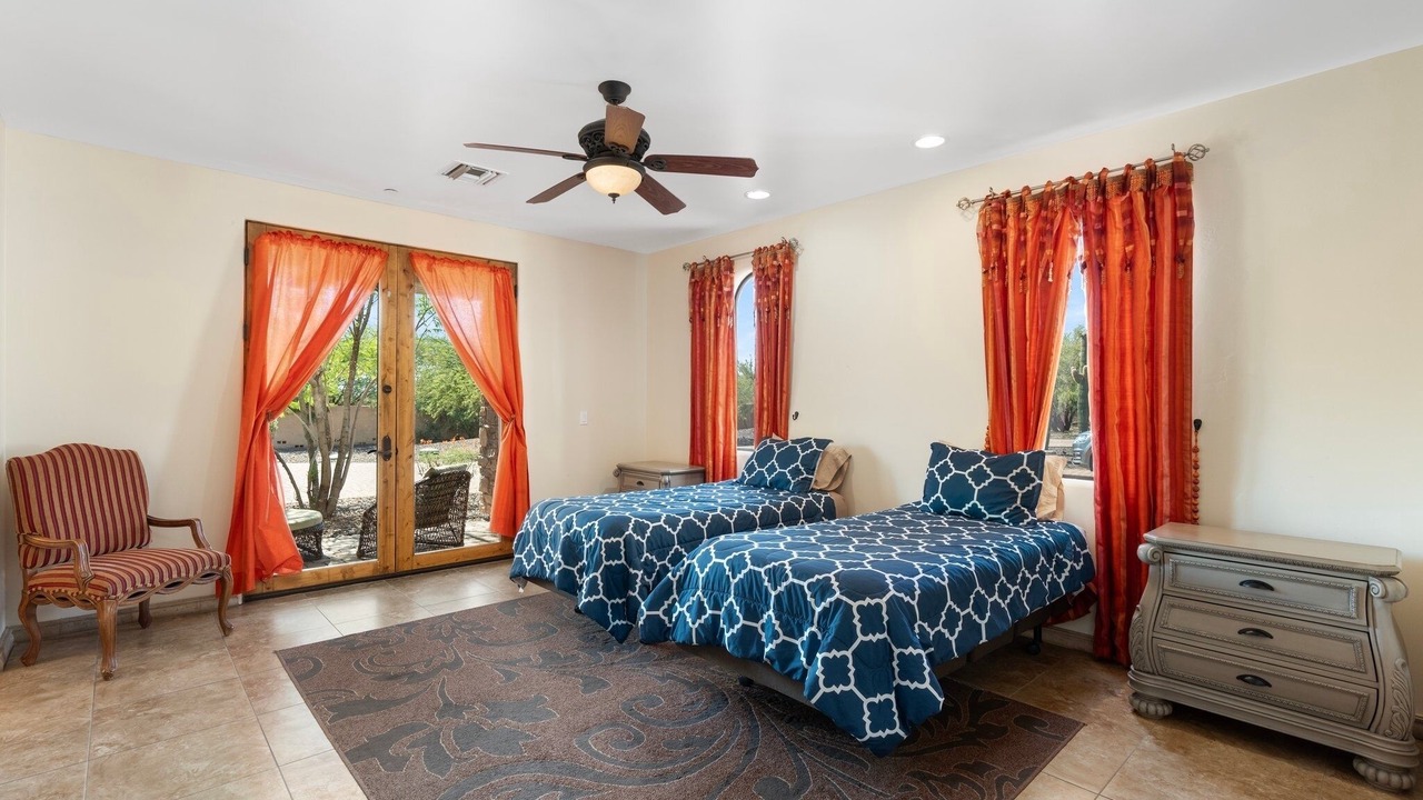 Photo of Bedroom in Cave Creek