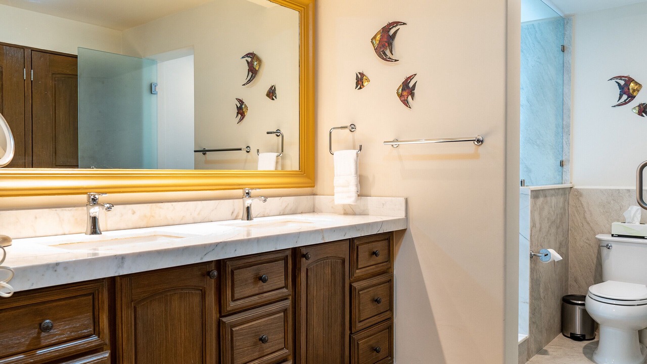 Photo of Bathroom in Zona Hotelera