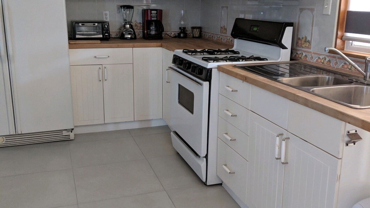 Photo of Kitchen in Cholla Bay