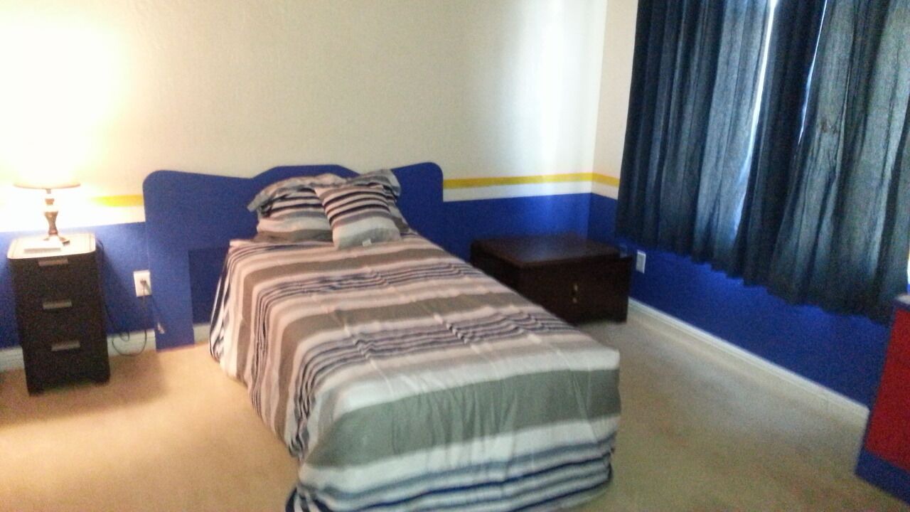Photo of Bedroom in Palm Valley