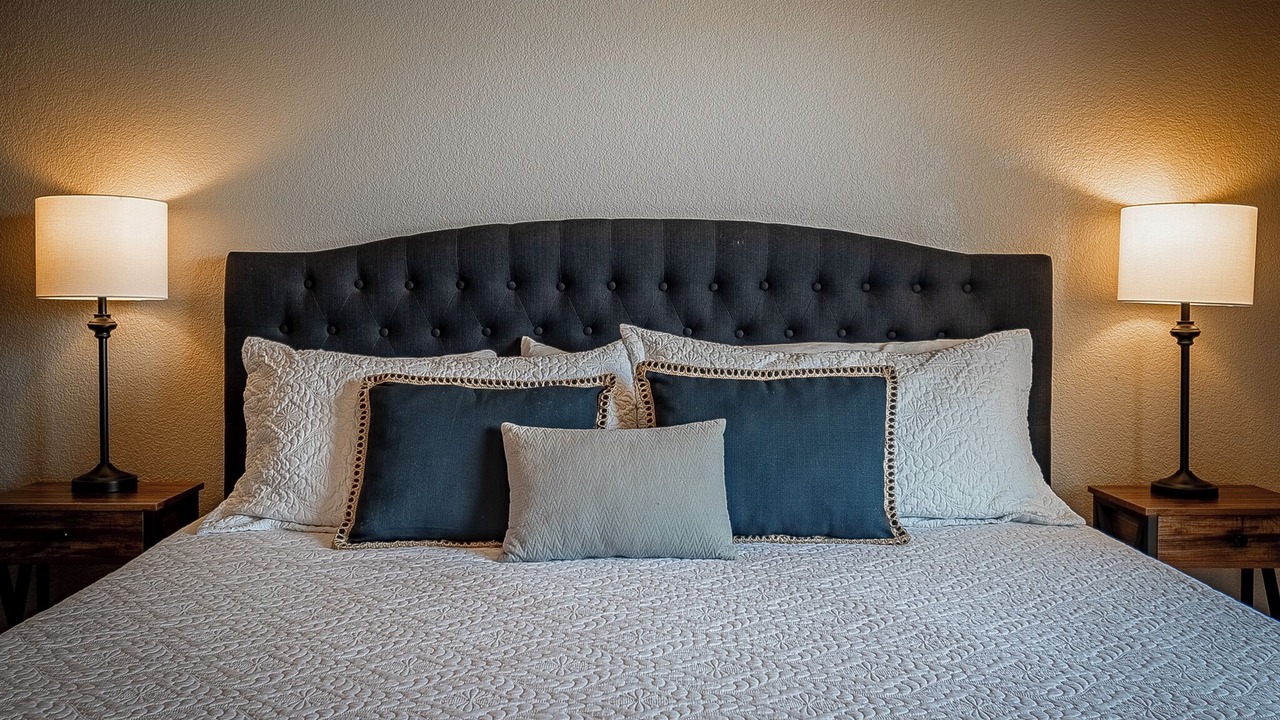 Photo of Bedroom in Desert Foothills