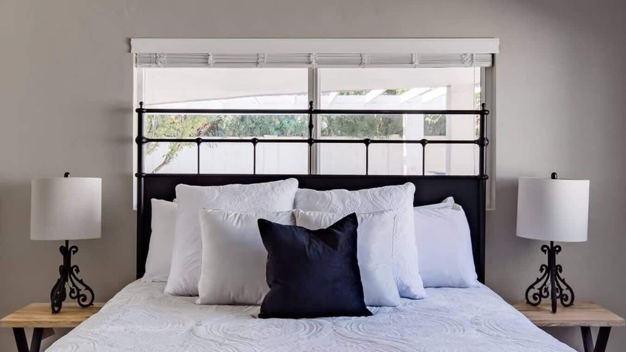 Photo of Bedroom in Pomelo Park