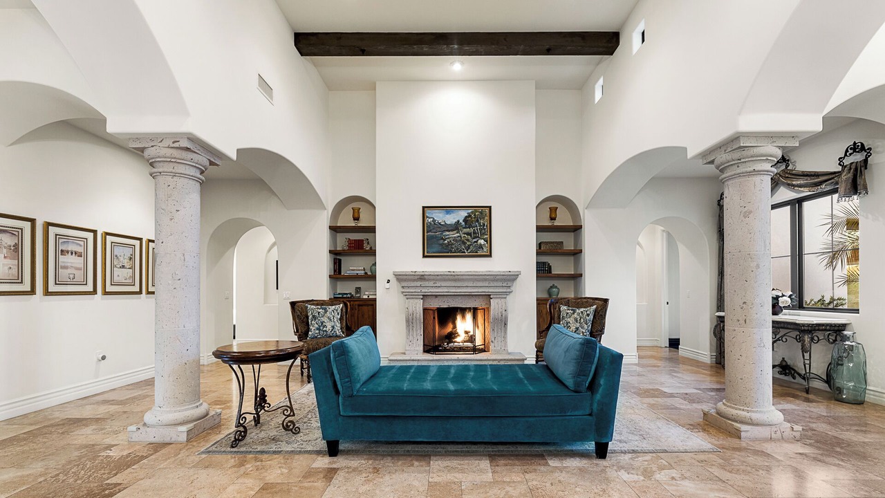 Photo of Livingroom in Paradise Valley
