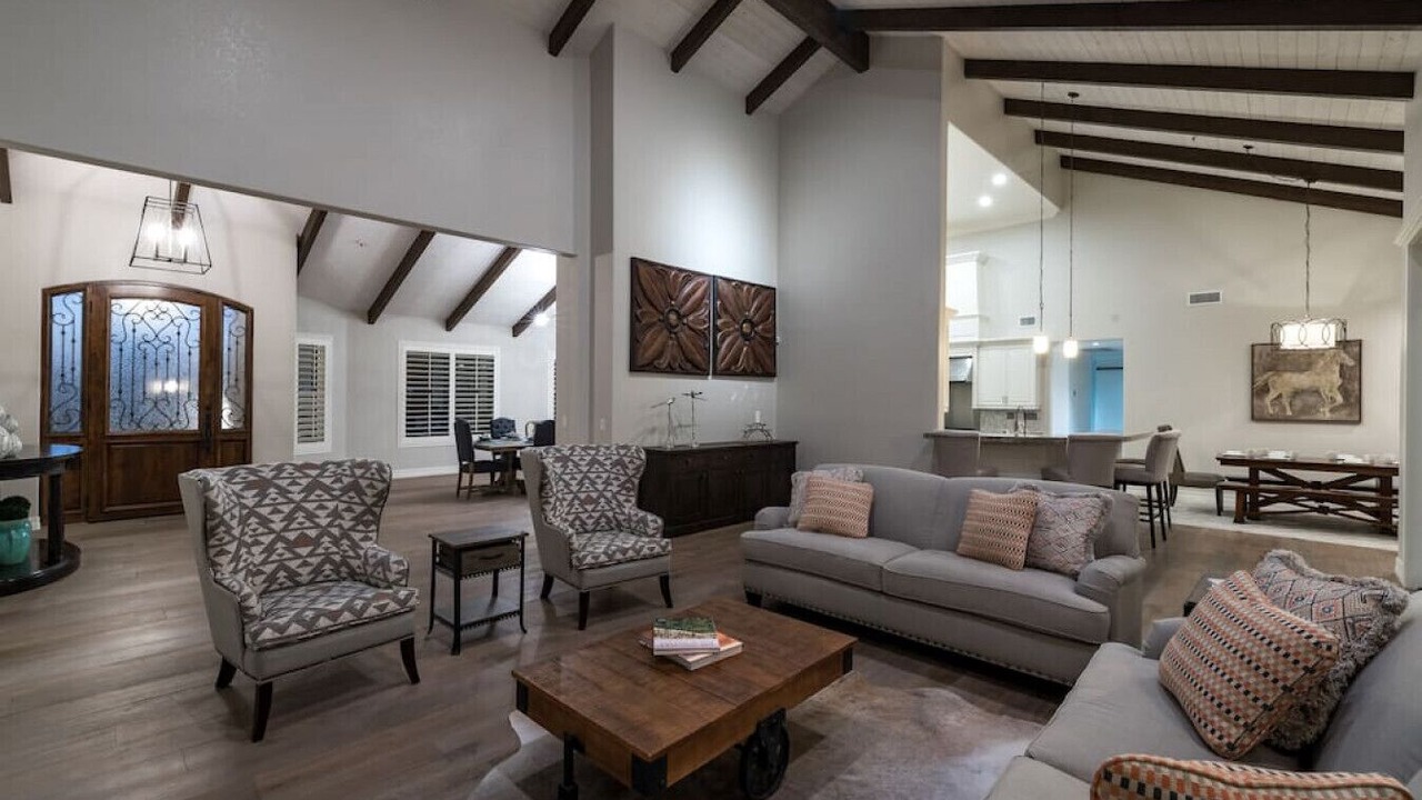 Photo of Livingroom in Cactus Acres