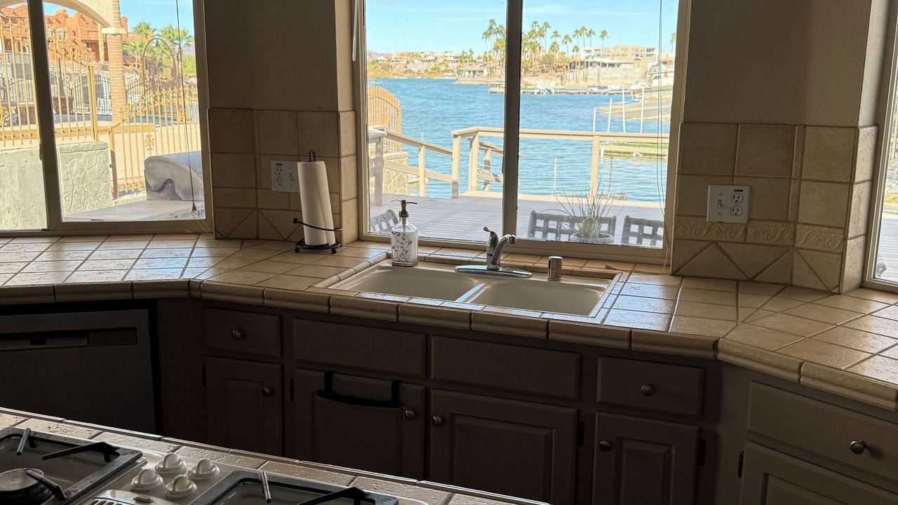 Photo of Kitchen in Yuma