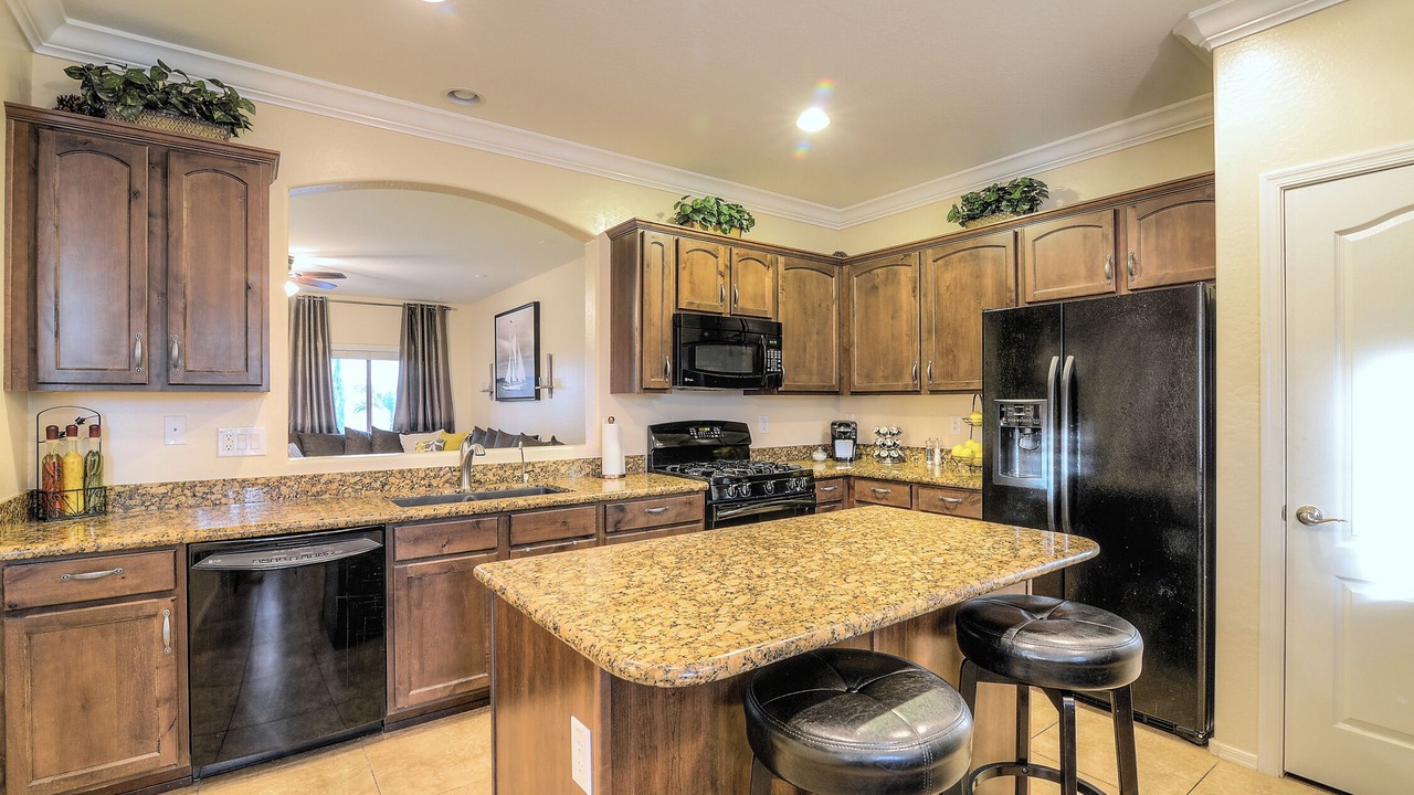 Photo of Kitchen in Canyon Trails South