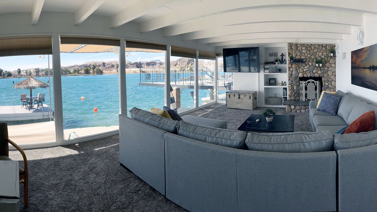 Photo of Livingroom in Cienega Springs