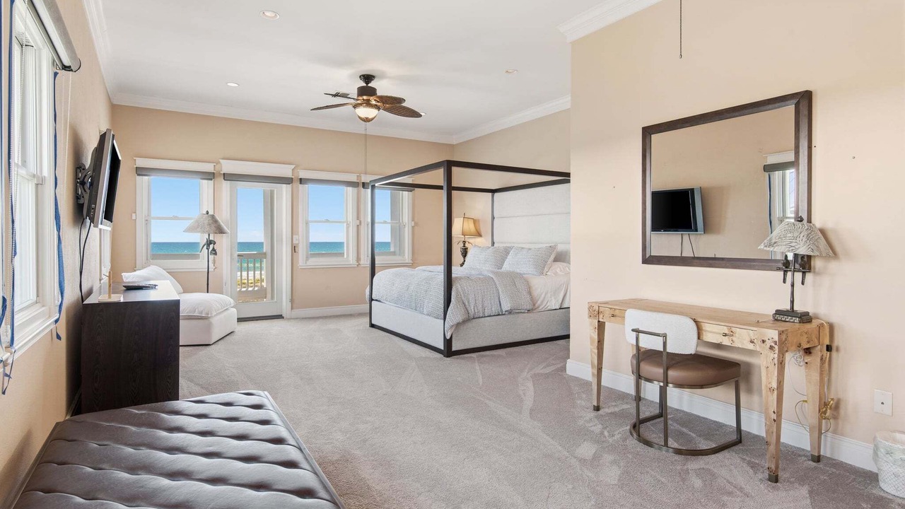 Photo of Bedroom in The Shores